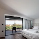 Nuera Villa