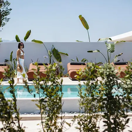 Nuera Villa *