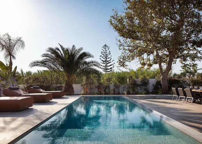 Nuera * Chania (Crete)